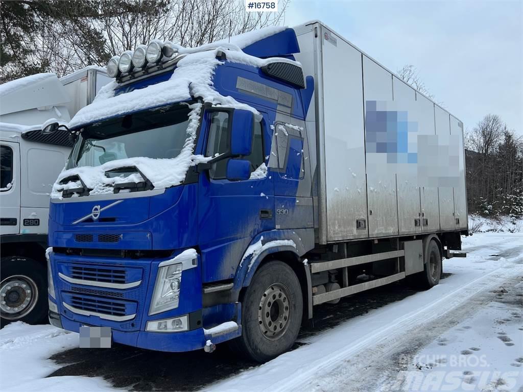 Volvo FM 330 4x2 box truck w/ full side opening Samochody ciężarowe ze skrzynią zamkniętą