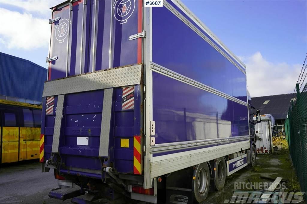 Scania R420 Box truck Samochody ciężarowe ze skrzynią zamkniętą