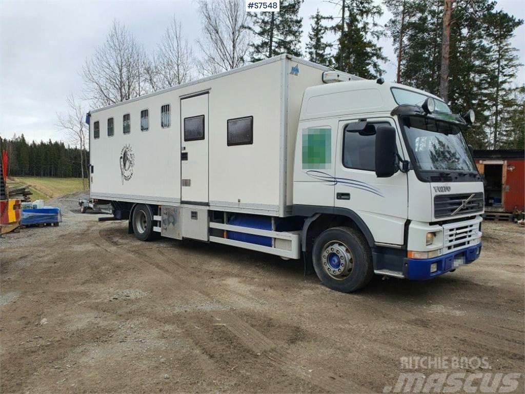 Volvo FM7 Pojazdy do transportu zwierząt