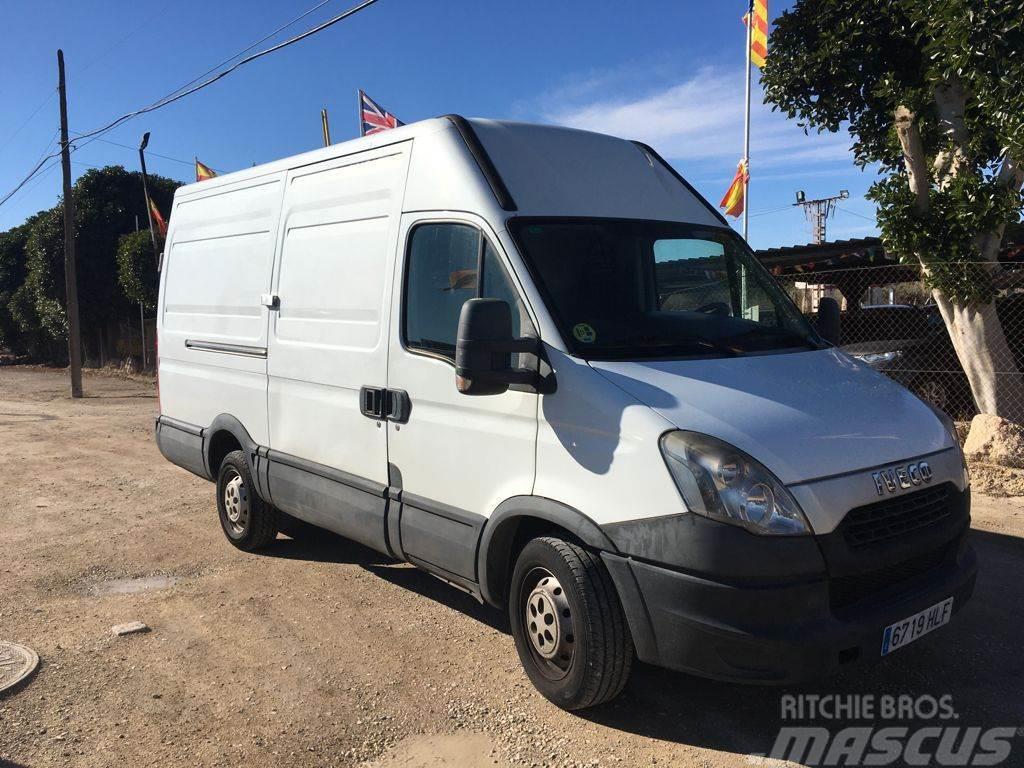 Iveco Daily Ch.Cb. 35C13 Transversal 4100RD Busy / Vany