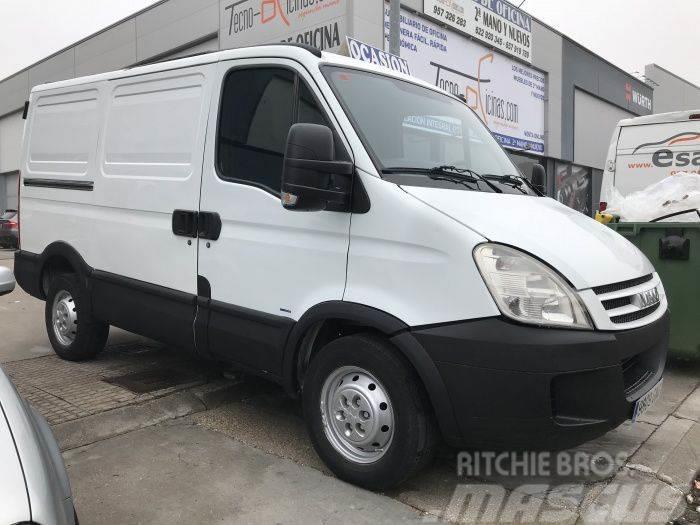 Iveco Daily Ch.Cb. 35S14 Transversal 3000RS Busy / Vany