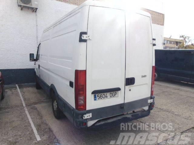 Iveco Daily Fg. 35C12 3300 RD 12 Busy / Vany