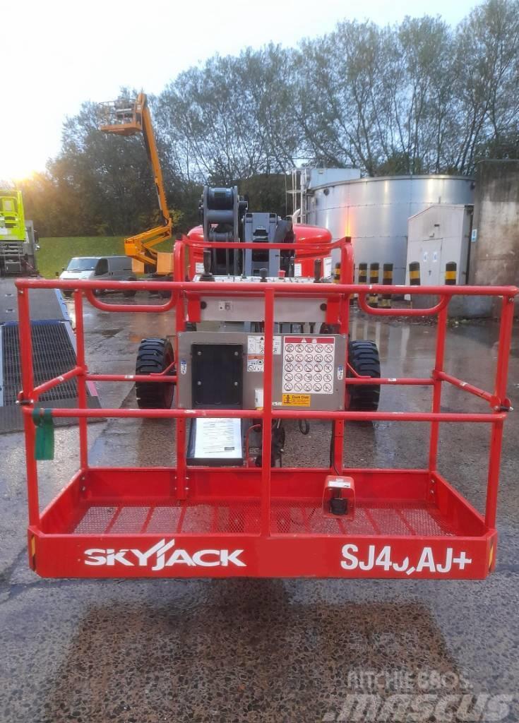 SkyJack SJ 45 AJ+ Podnośniki przegubowe