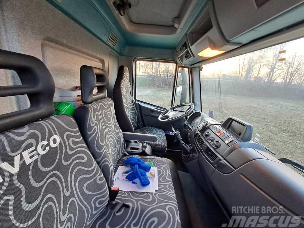 Iveco Eurocargo 180 E30 Pojazdy do transportu samochodów