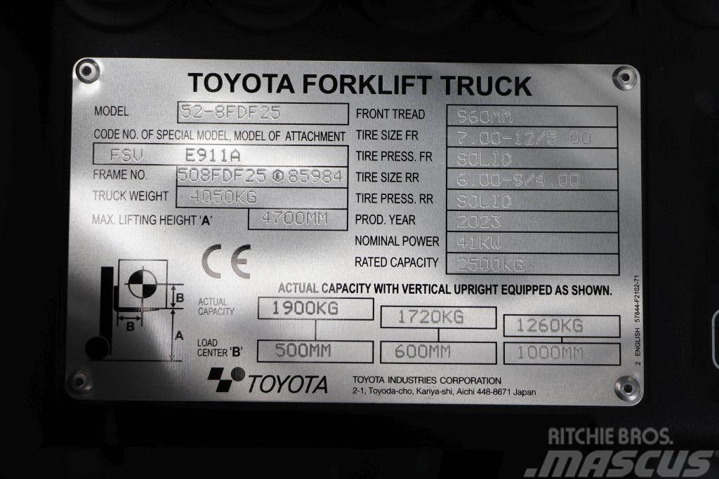 Toyota 52-8FDF25 Wózki Diesla