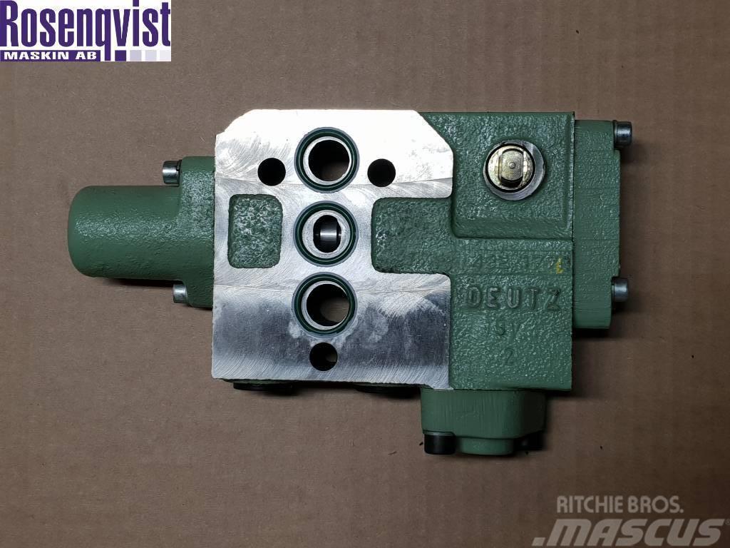 Deutz-Fahr Spool valve 04358546, 0435 8546, 4358546 Hydraulika
