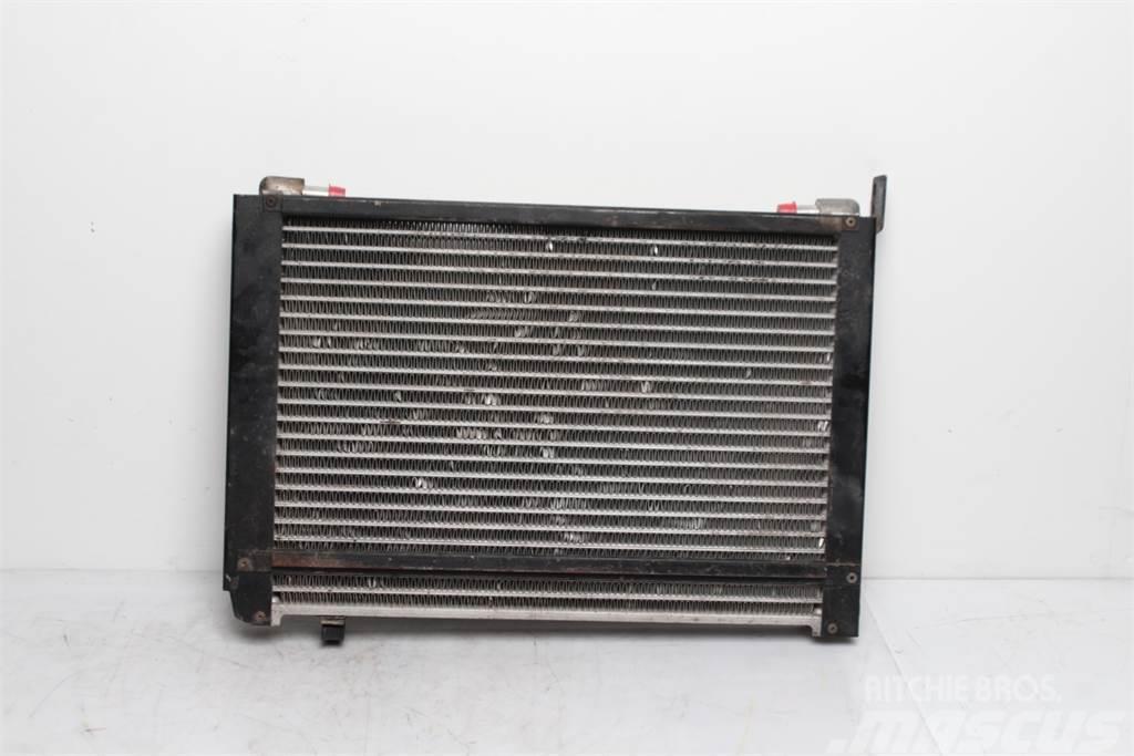 McCormick XTX 185 Oil Cooler Silniki