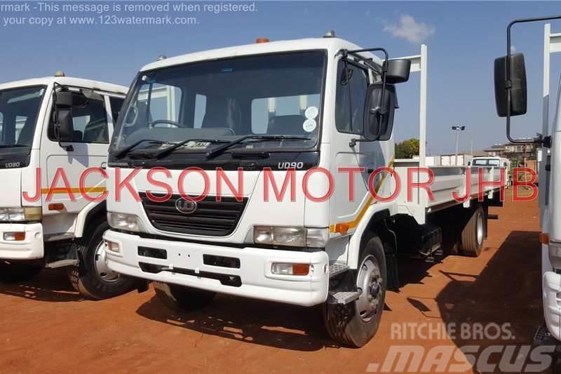 Nissan UD90 WITH NEW 7.500 METRE DROPSIDE BODY Inne