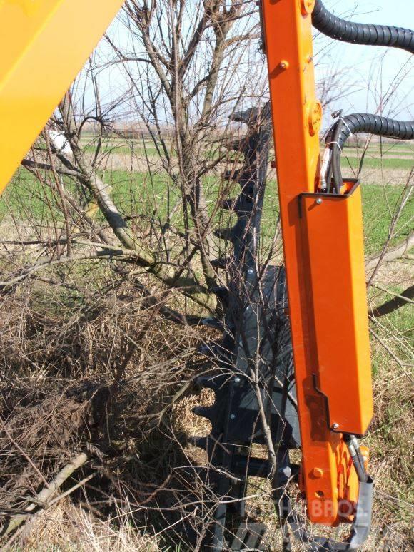 M3 Hedge trimmer Inne