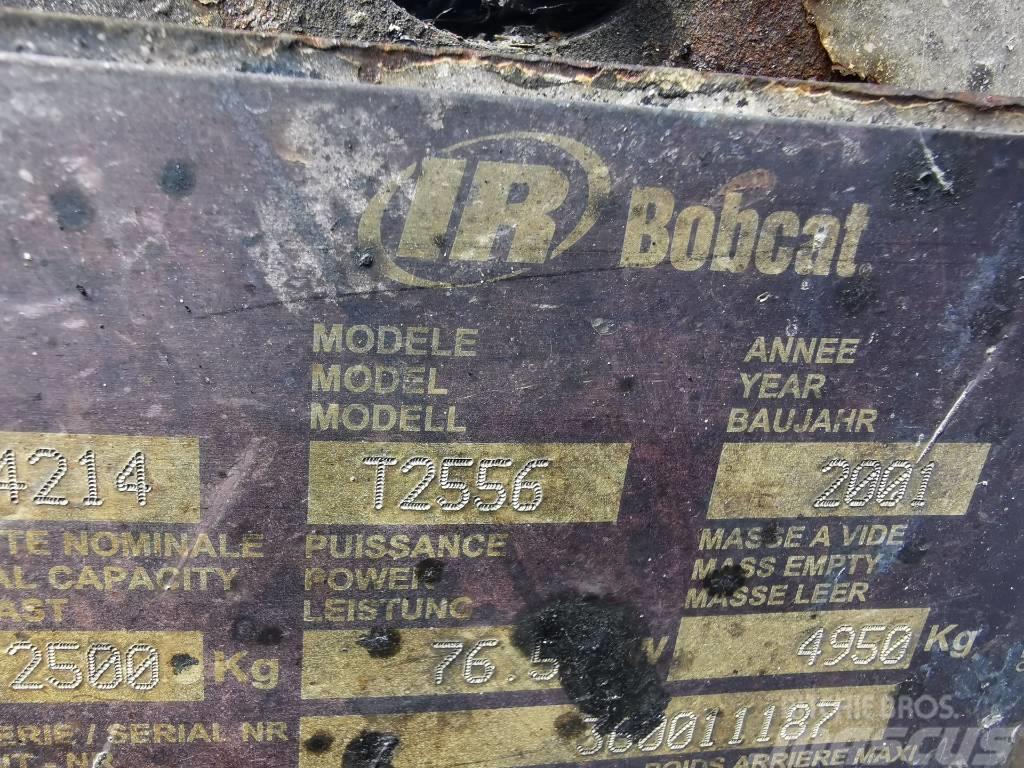 Bobcat T 2556 2001r.Parts Koparko-ładowarki