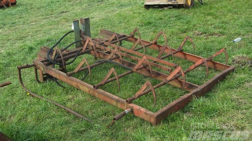 Browns Flat 8 grab £280 Ciągniki rolnicze