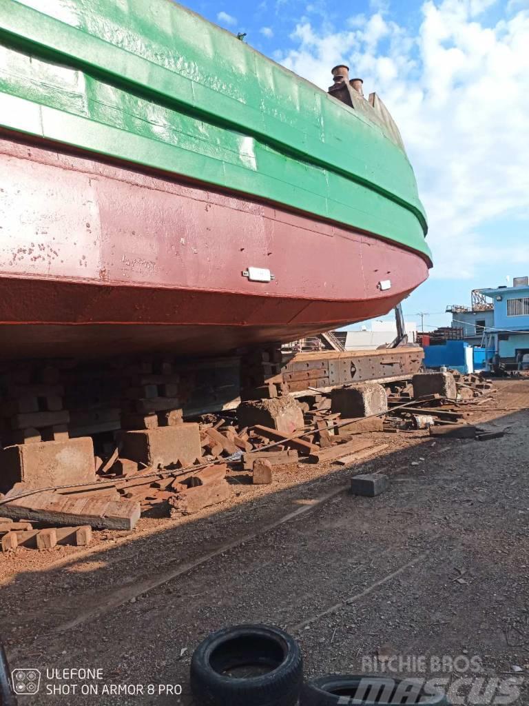 Lima 2400 - Split Barge Łodzie, pontony i barki budowlane