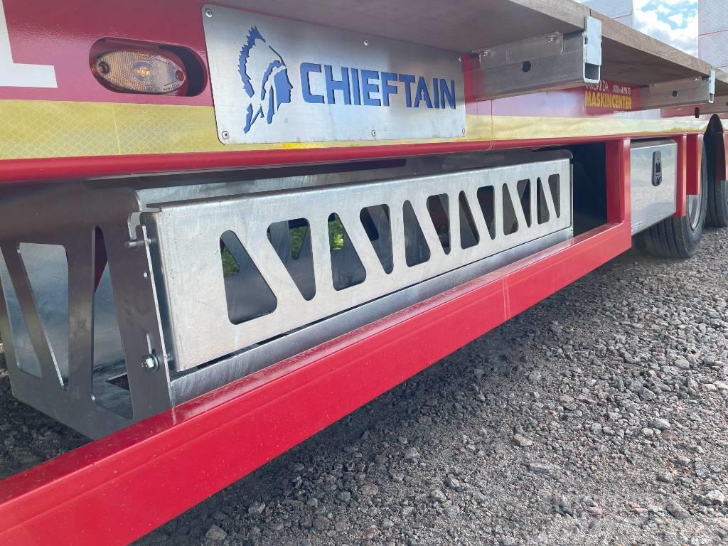 Chieftain XCEL 3-axl maskintransportkärra 28 ton lastvikt Platformy / Przyczepy z otwieranymi burtami