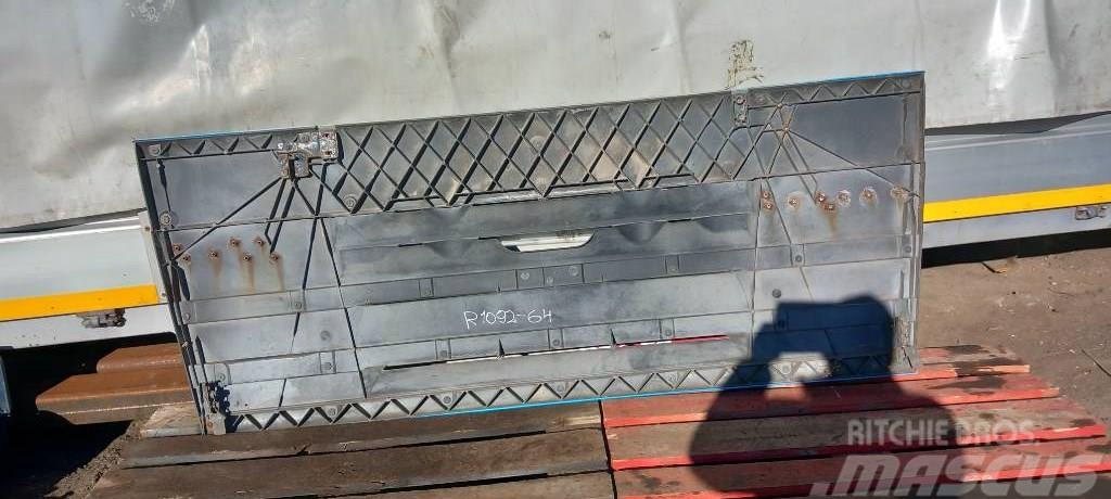 DAF XF105.460 1644191 Front grill panel Kabiny i wnętrze