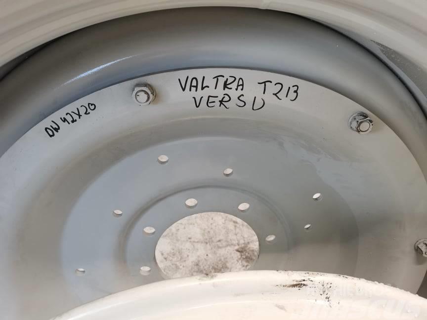 Valtra T R30X16 RIM Opony, koła i felgi