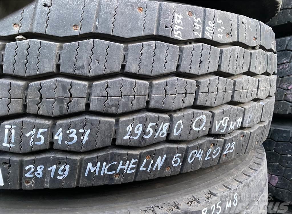 Michelin B7R Opony, koła i felgi