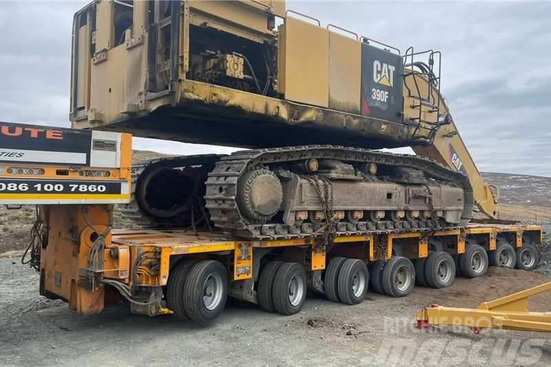 CAT 390F Dismantling for parts Inne