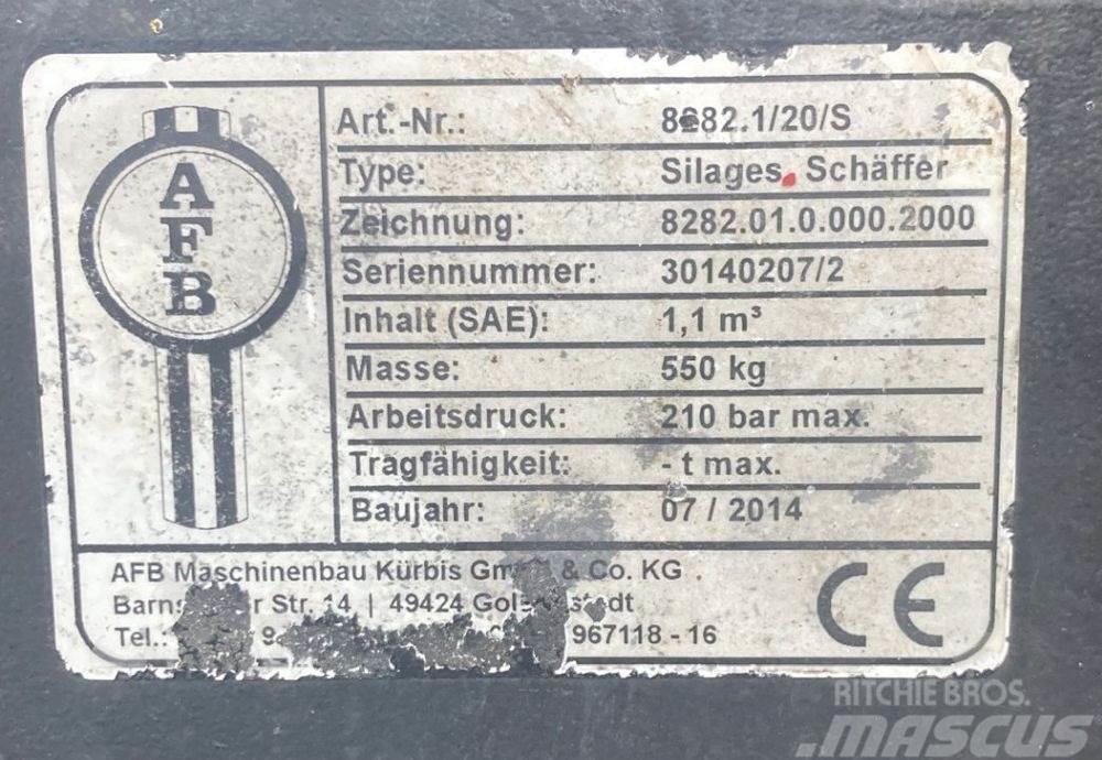 Schäffer Greifschaufel 2m Inne akcesoria do ciągników
