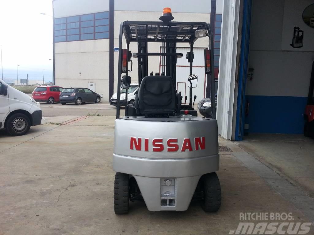Nissan Q02L25CU Wózki elektryczne
