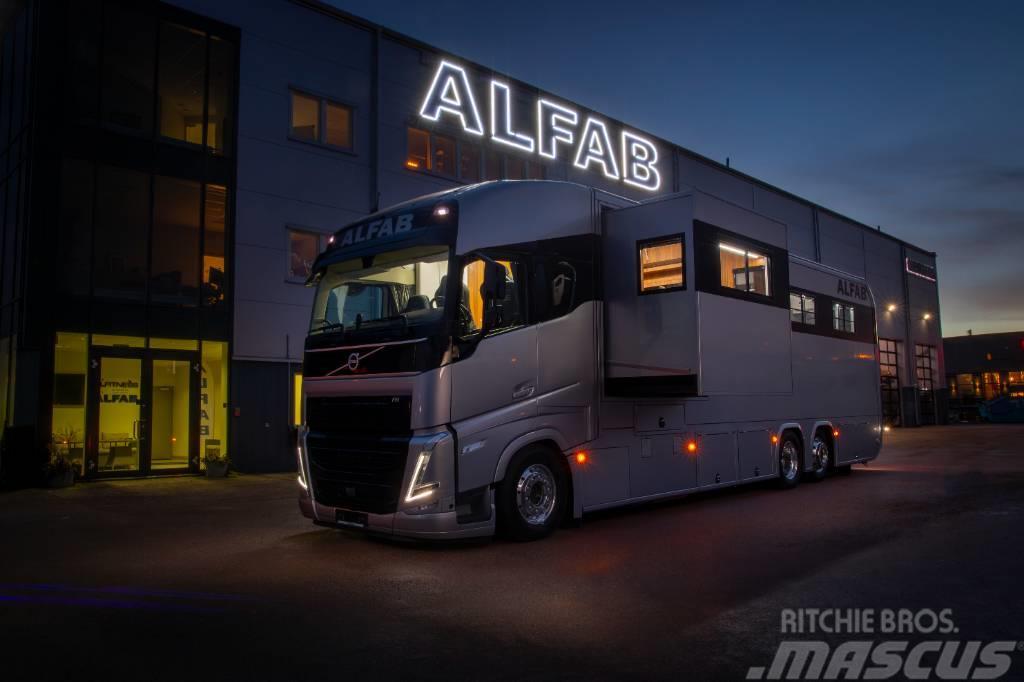Volvo FH500 ALFAB Limited Edition hästlastbil Pojazdy do transportu zwierząt