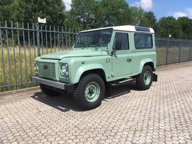 Land Rover Defender Heritage HUE only 1000 km with CoC Samochody osobowe