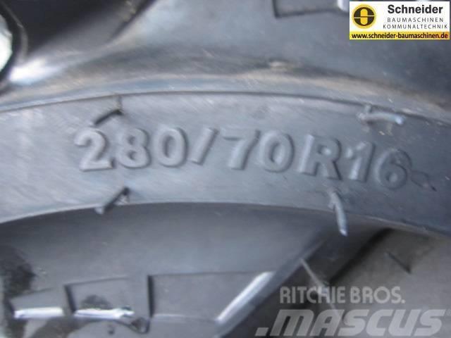 Kubota Petlas 280/70R16 Reifen AS-Profil Opony, koła i felgi