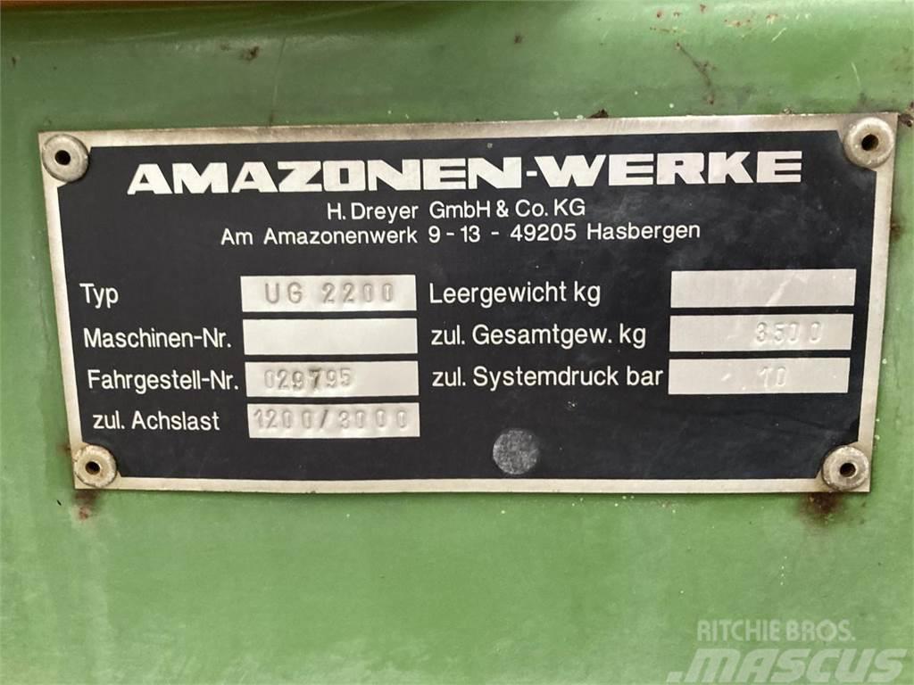 Amazone UG 2200 Opryskiwacze zaczepiane