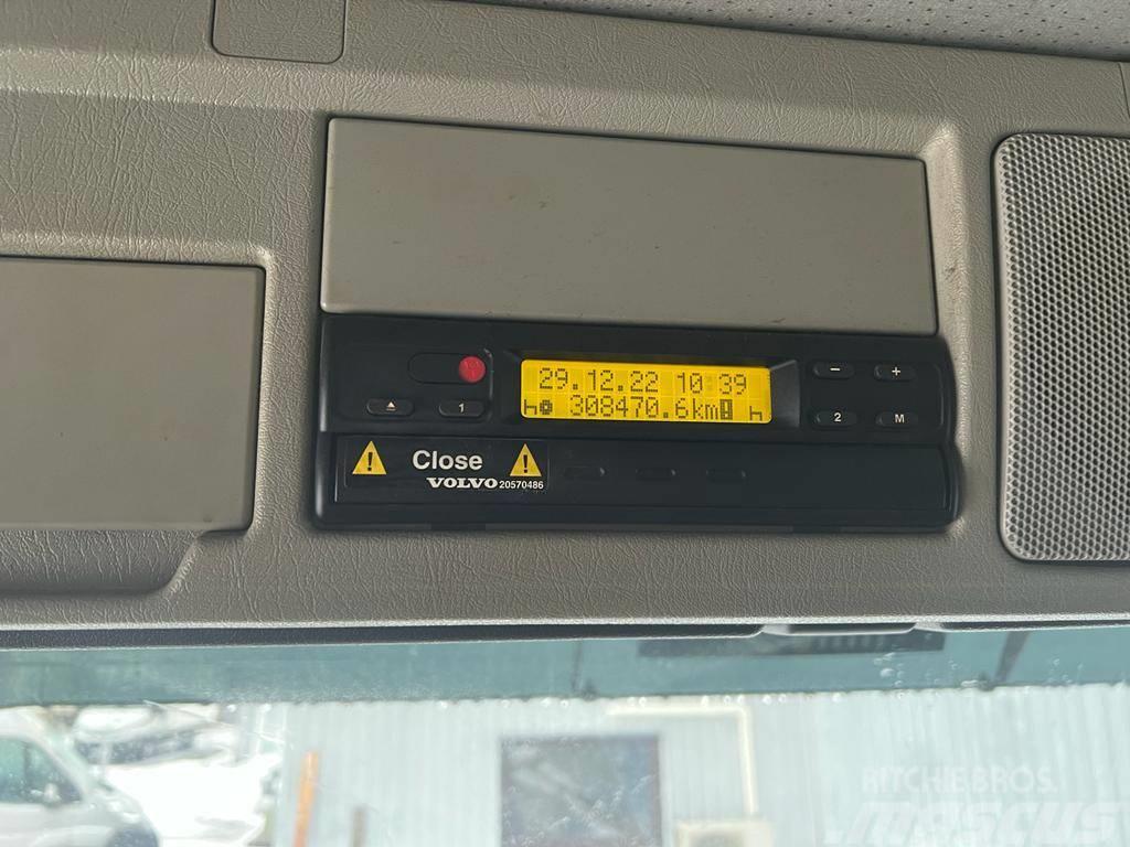 Volvo FM9 300, 4x2 HIAB CRANE Żurawie samochodowe