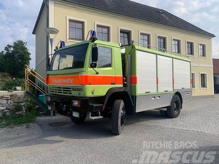 Steyr 15S31 4x4 Feuerwehrfahrzeug Inne