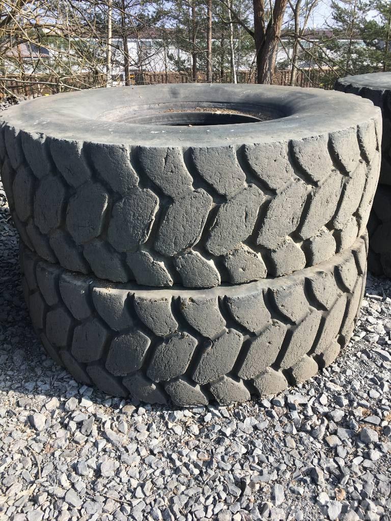 Goodyear 24.00R35 tyres Opony, koła i felgi