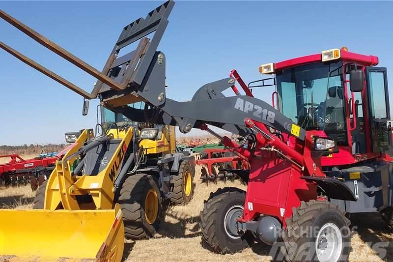  New Apache front loader and forklift 1.5 ton Ciągniki rolnicze