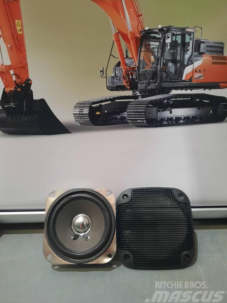 Hitachi Speaker - 4361302 Kabiny i wnętrze