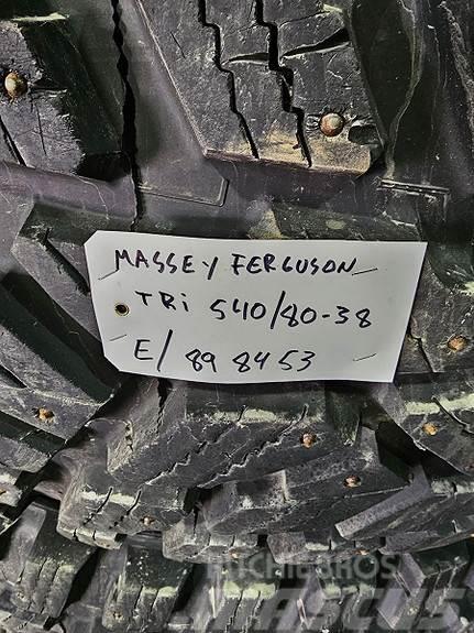 Massey Ferguson Hjul par: Nokian hakkapelitta tri 540/80 38 Pronar Opony, koła i felgi