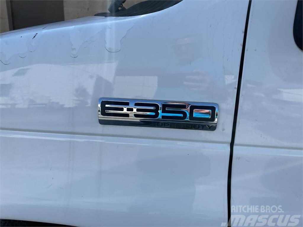 Ford E-Series Inne