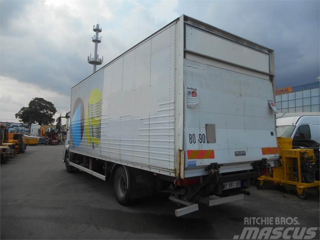 Iveco Eurocargo 140E25 Samochody ciężarowe ze skrzynią zamkniętą