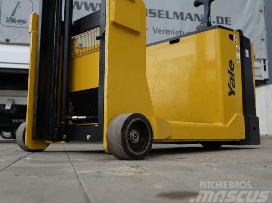 Yale MC12 Gabelhochhubwagen mit Gewicht Wózki widłowe unoszące z dyszlem