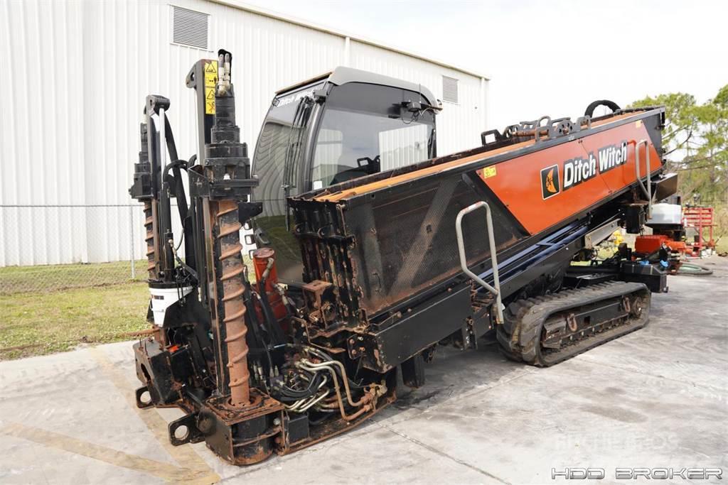 Ditch Witch AT40 All Terrain Wiertnice horyzontalne