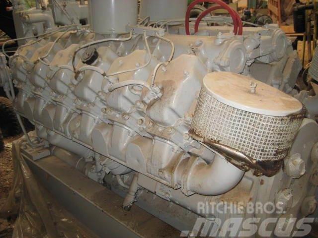 Baudouin V12 type DNP12M marinemotor Silniki