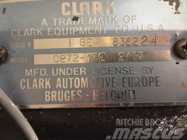 Clark converter Model C272-132 2/77 ex. Rossi 950 Przekładnie i skrzynie biegów
