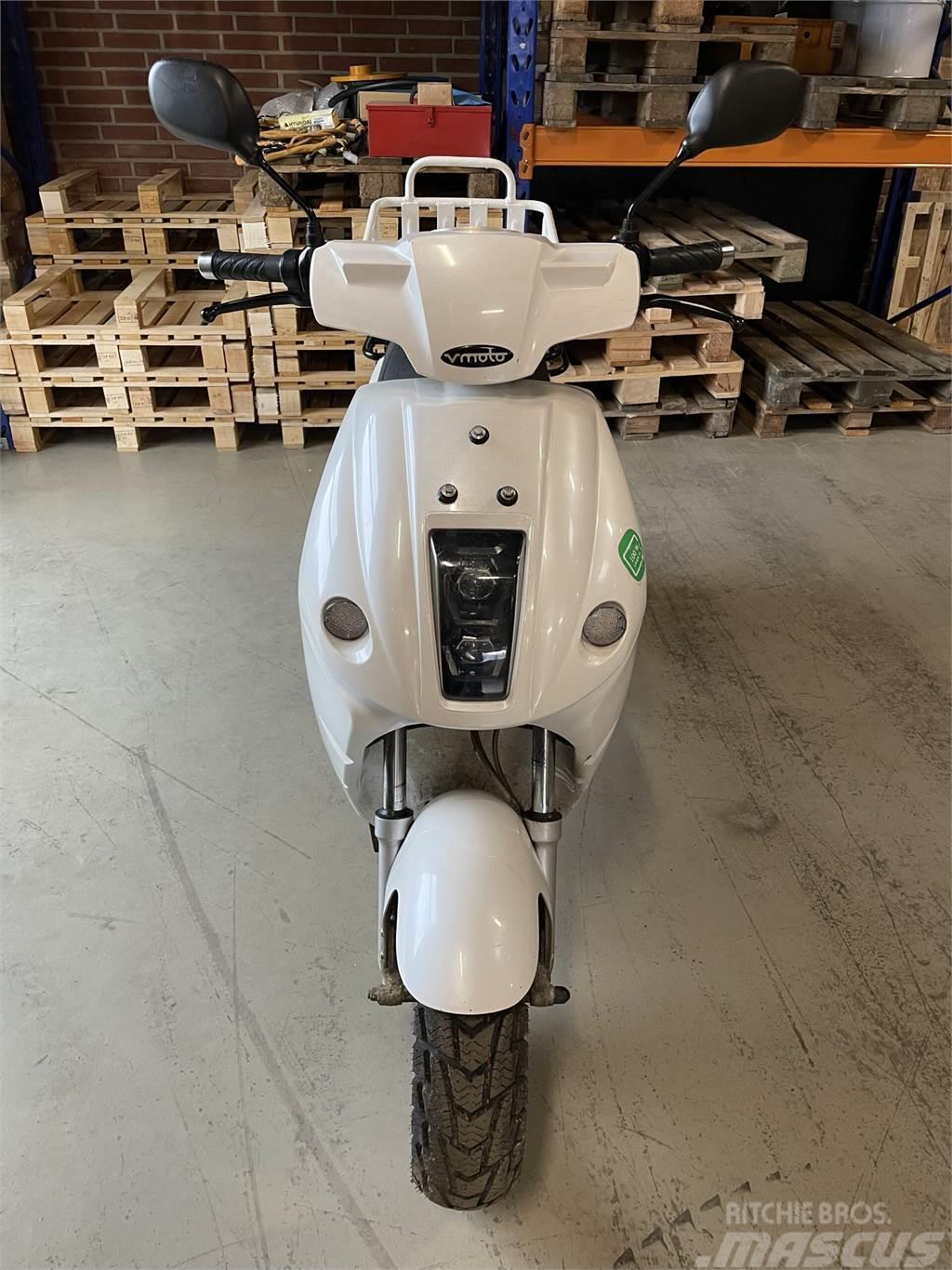  El-scooter V-Moto E-max, German Engineering, Itali Inne akcesoria