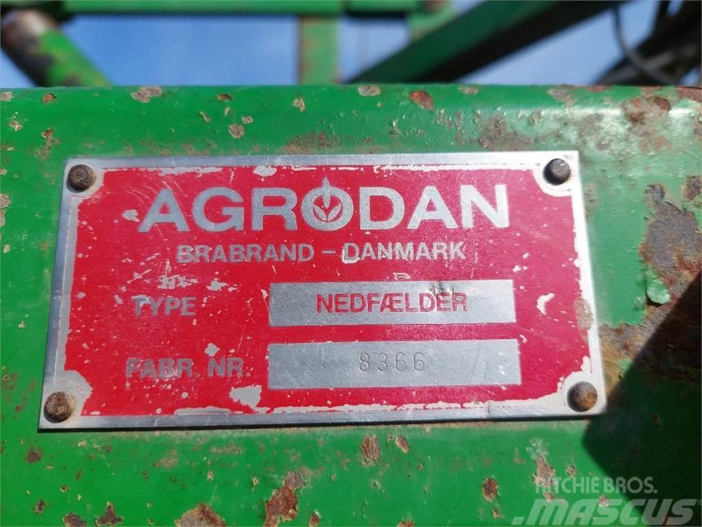 Agrodan Nedfælder 27 tands + fronttank Akcesoria rolnicze