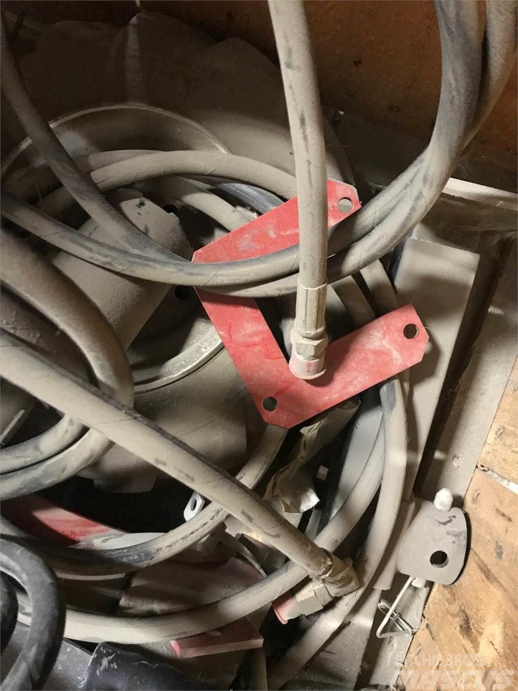 Hutchinson Mayrath 12 single wheel hyd auger dolly Sprzęt do czyszczenia ziarna