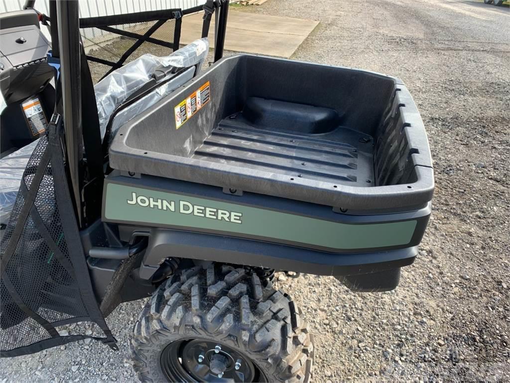 John Deere XUV 590E Maszyny komunalne