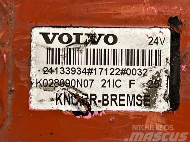 Volvo  VALVE 21133934 Chłodnice