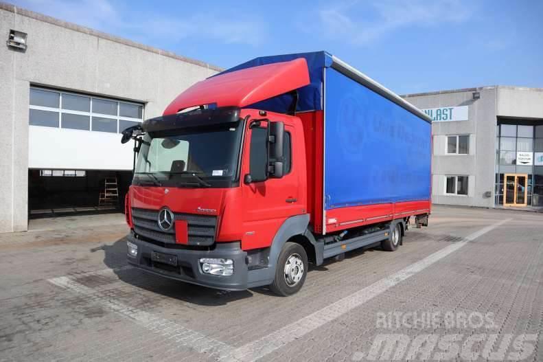 Mercedes-Benz Atego 818 EURO 6 Ciężarówki firanki