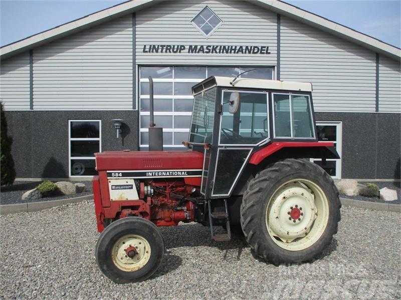IH 584 Snild lille traktor Ciągniki rolnicze