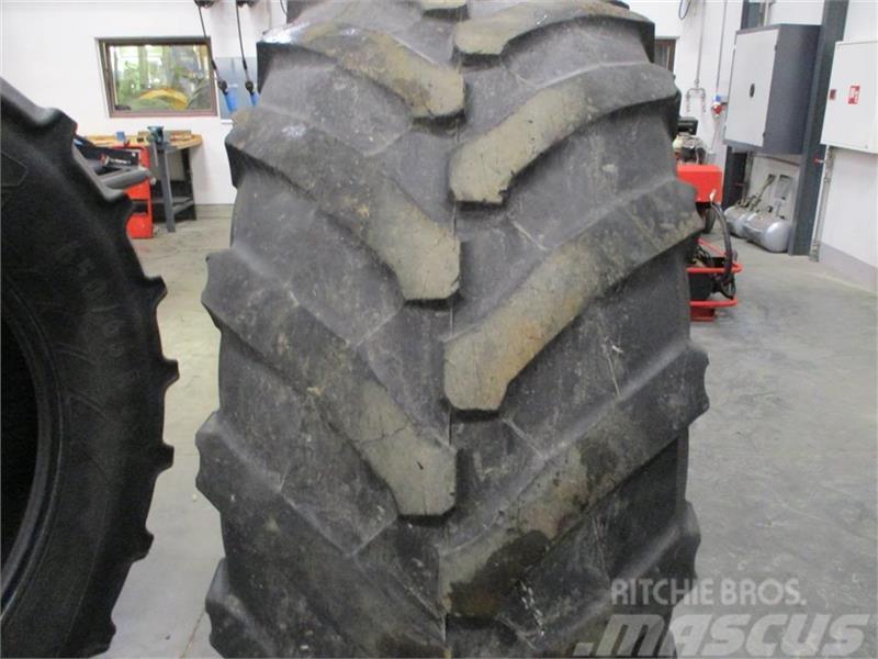Trelleborg 650/65R38 TM800 1 stk dæk som lige er afmonteret f Opony, koła i felgi
