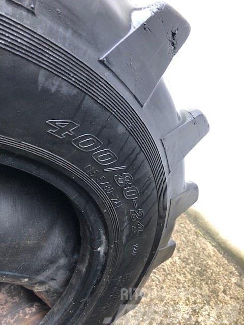 Dunlop 400/80 X 24 Opony, koła i felgi
