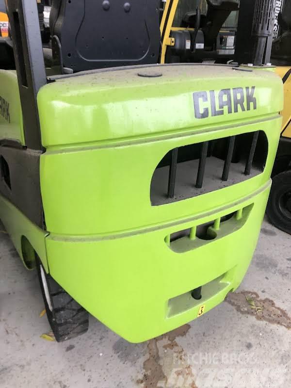 Clark C15D Wózki Diesla