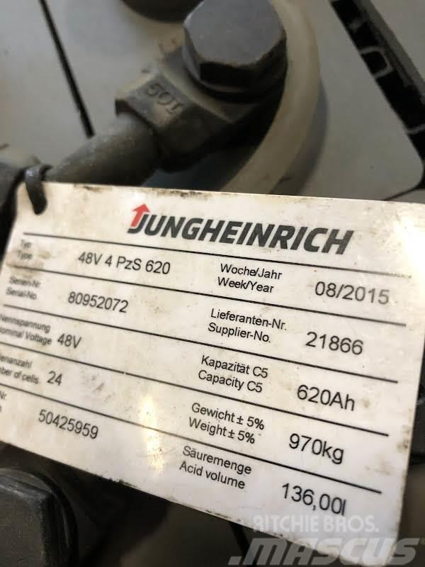 Jungheinrich ETV 116 Wózki widłowe wysokiego składowania
